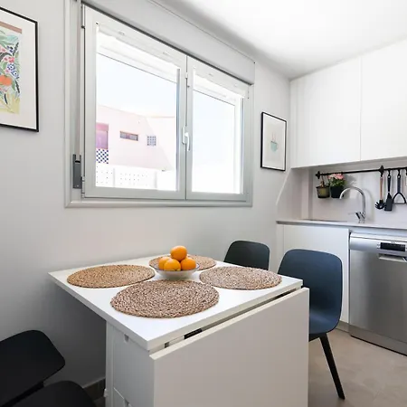 Сasa de vacaciones White Medano Apartment. New With Fast Wifi