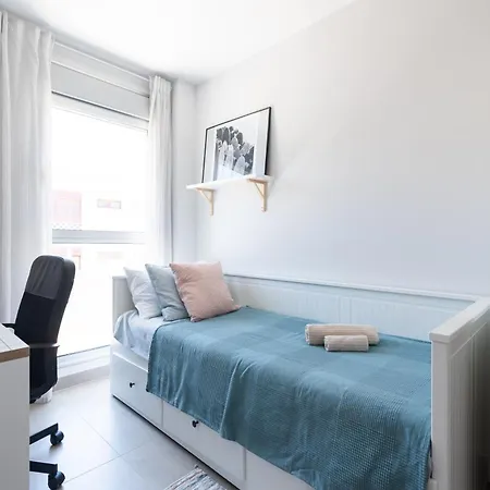 White Medano Apartment. New With Fast Wifi Сasa de vacaciones *