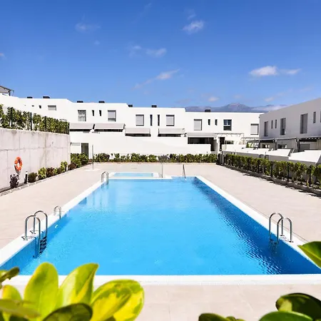 Сasa de vacaciones White Medano Apartment. New With Fast Wifi