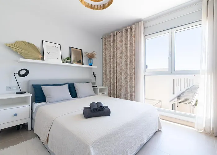 White Medano Apartment. New With Fast Wifi