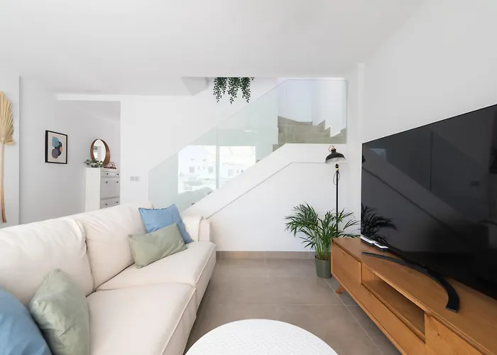 Сasa de vacaciones White Medano Apartment. New With Fast Wifi