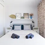 別荘 White Medano Apartment. New With Fast Wifi *
