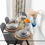 White Medano Apartment. New With Fast Wifi 別荘 *