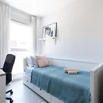 White Medano Apartment. New With Fast Wifi 別荘 *