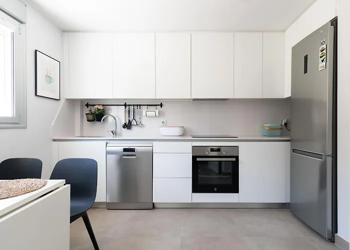 White Medano Apartment. New With Fast Wifi Casa de Férias *